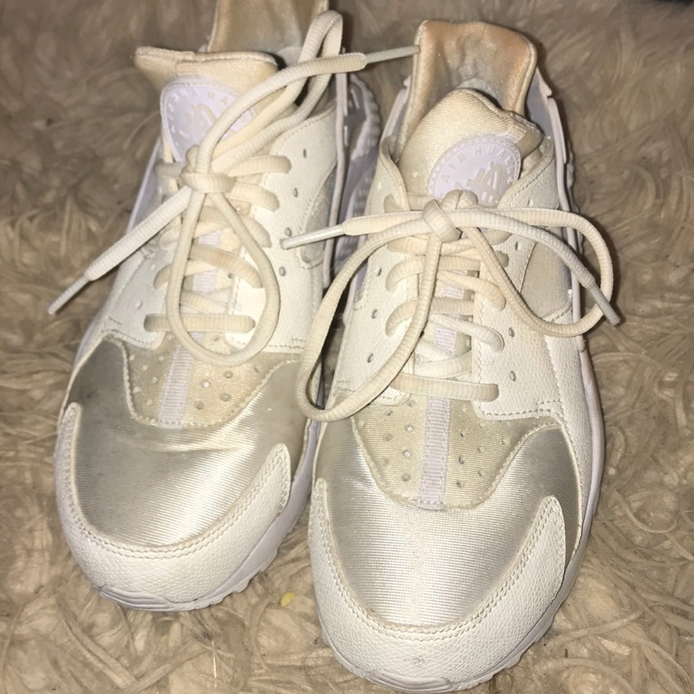 white Nike huaraches